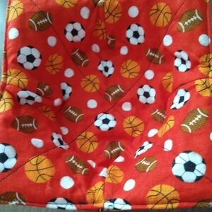 𝅺all sports.Homemade brand new bowl cozy.